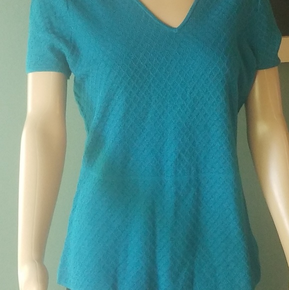 Ann Taylor Top - Picture 2 of 5